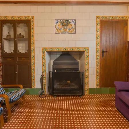 Masia Rural Canalisos Dağ evi